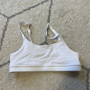 KIDS IVIVVA (lululemon) BRA SIZE 7